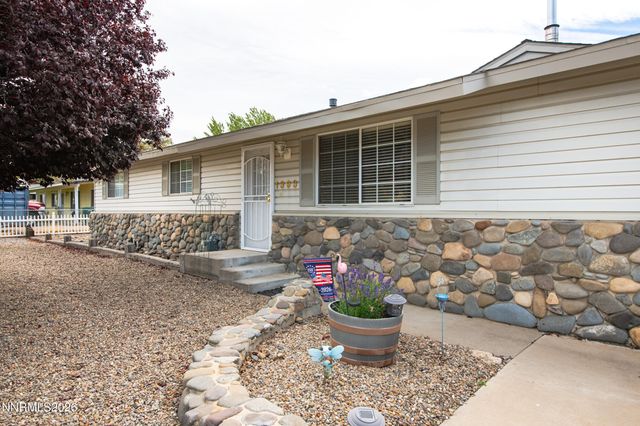 1393 Jobs Peak Drive, Gardnerville, NV 89460