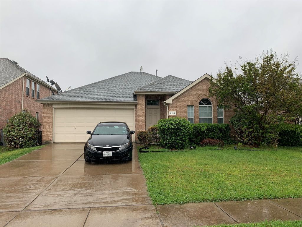 2135 Bluebell Drive, Forney, TX 75126