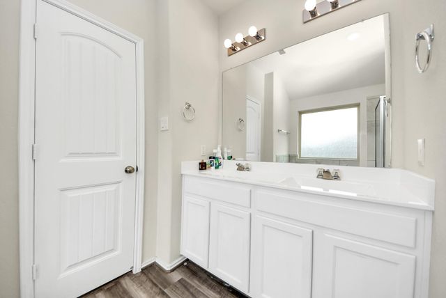 6050 Oakland Bluff Lane, Porter, TX 77365