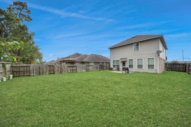 6050 Oakland Bluff Lane, Porter, TX 77365