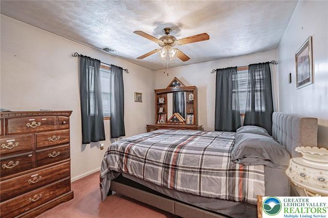 1414 East Pennsylvania Street, Allentown City, PA 18109