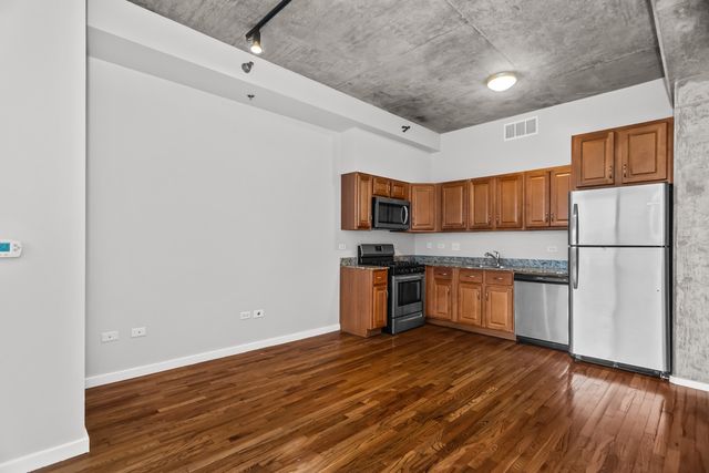 1620 S Michigan Avenue 324, Chicago, IL 60616