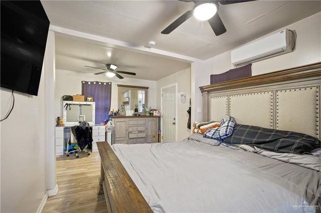 204 Lovely Way Avenue, Pharr, TX 78577