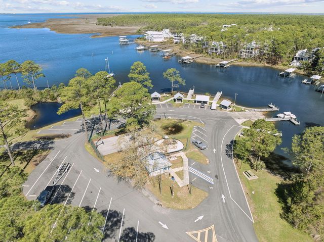 32 N 6Th Street, Santa Rosa Beach, FL 32459