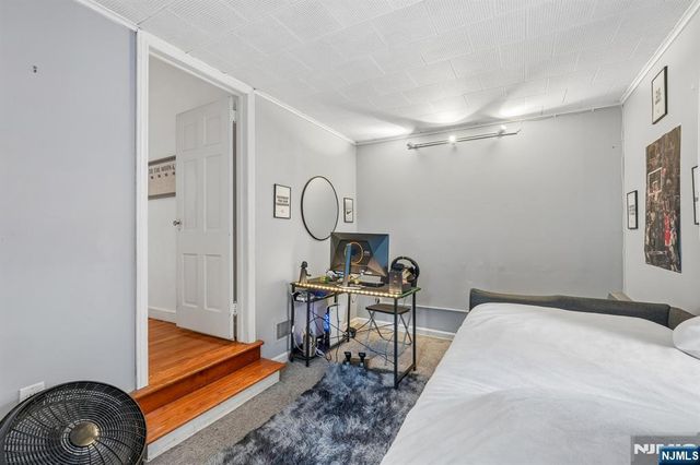 467 Voorhees Street, Englewood, NJ 07631
