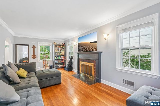 467 Voorhees Street, Englewood, NJ 07631