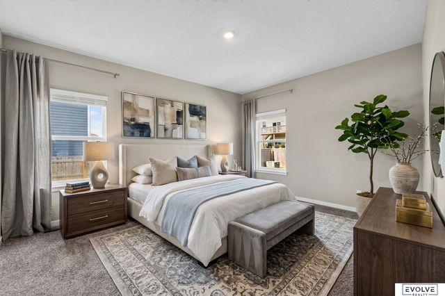 8506 S 63rd Street, Papillion, NE 68157