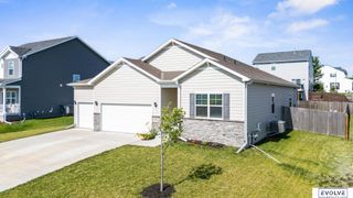 8506 S 63rd Street, Papillion, NE 68157