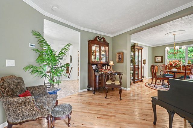 368 Summerset Drive, Oshtemo Twp, MI 49009