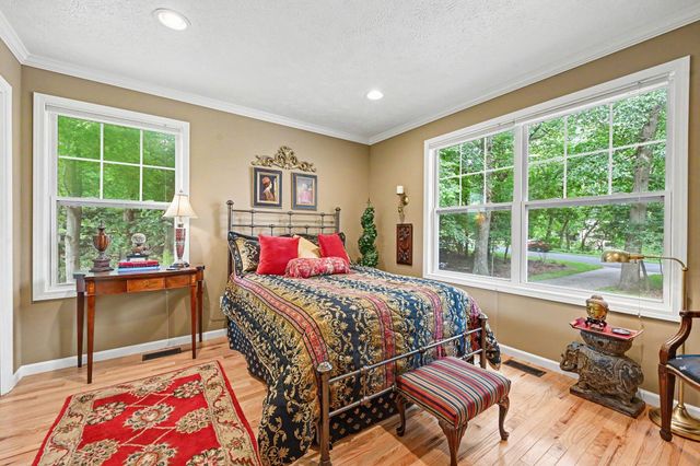 368 Summerset Drive, Oshtemo Twp, MI 49009