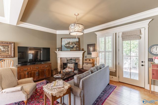 14 NW Pawtucket Street NW, Huntsville, AL 35806