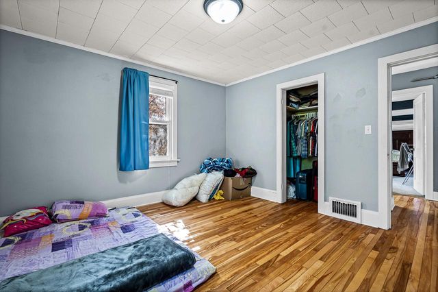 1404 Adams STREET, La Crosse, WI 54601