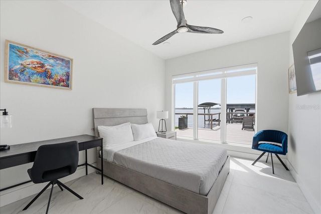 2175 S TROPICAL TRAIL, Merritt Island, FL 32952