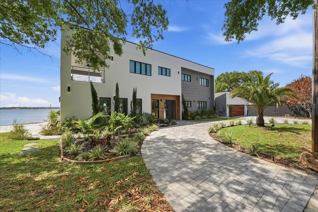 2175 S TROPICAL TRAIL, Merritt Island, FL 32952