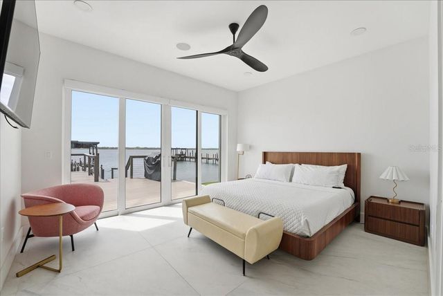 2175 S TROPICAL TRAIL, Merritt Island, FL 32952