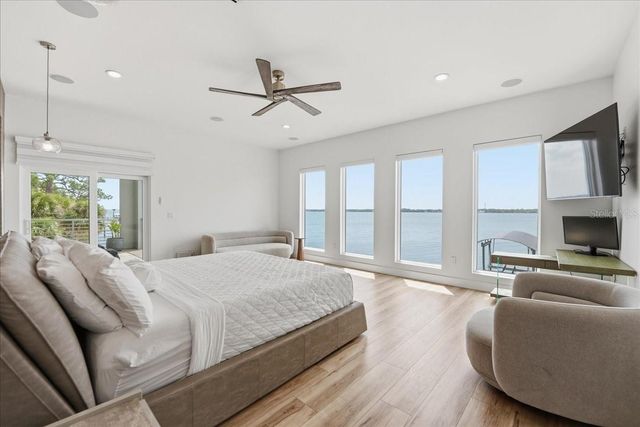 2175 S TROPICAL TRAIL, Merritt Island, FL 32952