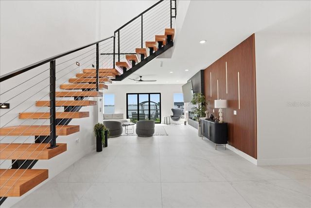 2175 S TROPICAL TRAIL, Merritt Island, FL 32952