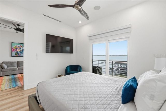 2175 S TROPICAL TRAIL, Merritt Island, FL 32952