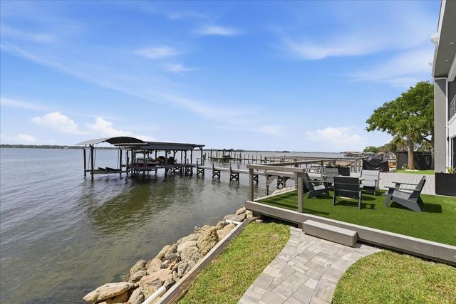 2175 S TROPICAL TRAIL, Merritt Island, FL 32952