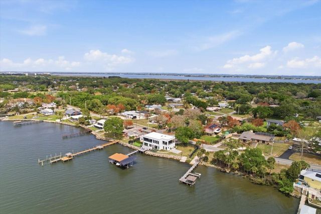 2175 S TROPICAL TRAIL, Merritt Island, FL 32952