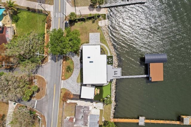 2175 S TROPICAL TRAIL, Merritt Island, FL 32952