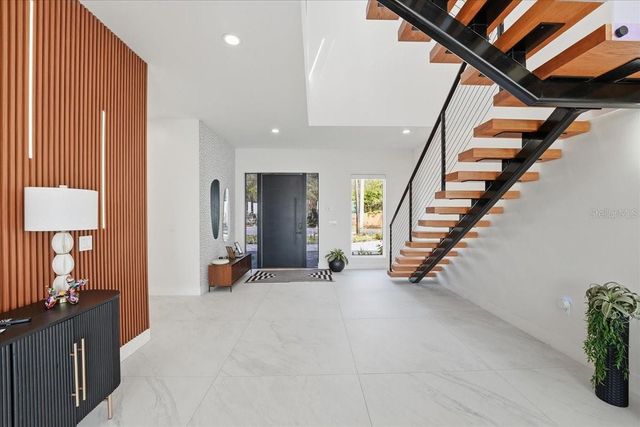 2175 S TROPICAL TRAIL, Merritt Island, FL 32952