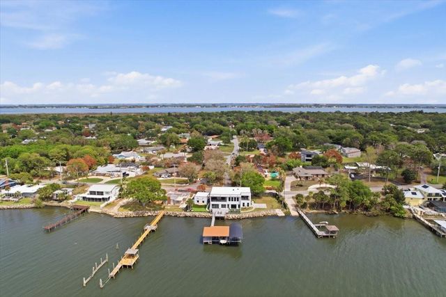 2175 S TROPICAL TRAIL, Merritt Island, FL 32952