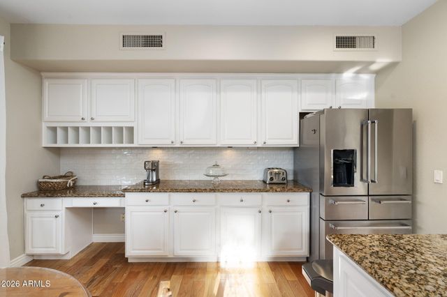 3120 E HUBER Street, Mesa, AZ 85213