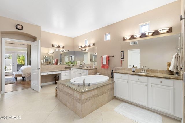 3120 E HUBER Street, Mesa, AZ 85213