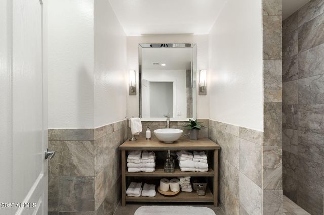 3120 E HUBER Street, Mesa, AZ 85213