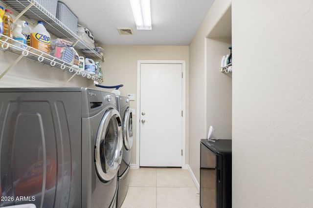 3120 E HUBER Street, Mesa, AZ 85213