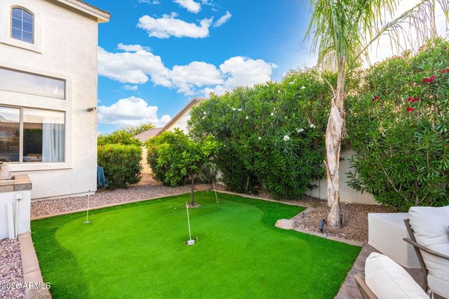 3120 E HUBER Street, Mesa, AZ 85213