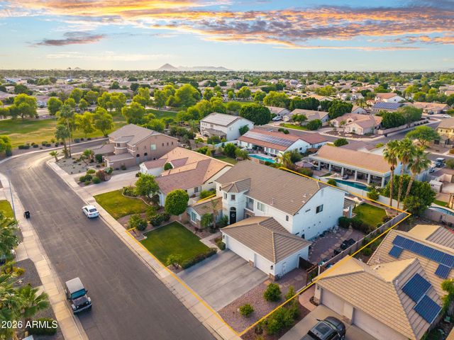 3120 E HUBER Street, Mesa, AZ 85213