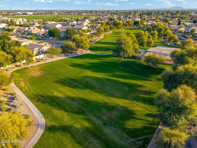 3120 E HUBER Street, Mesa, AZ 85213