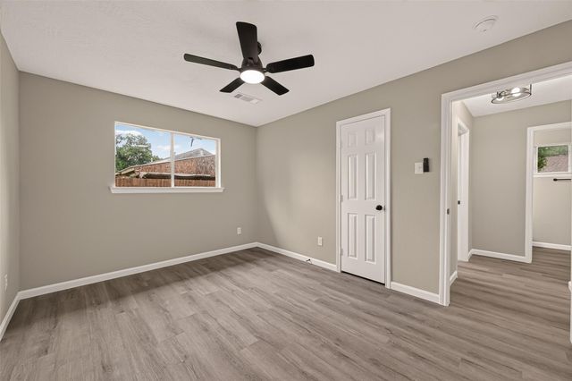 8630 Valley Meadow Drive, Houston, TX 77078