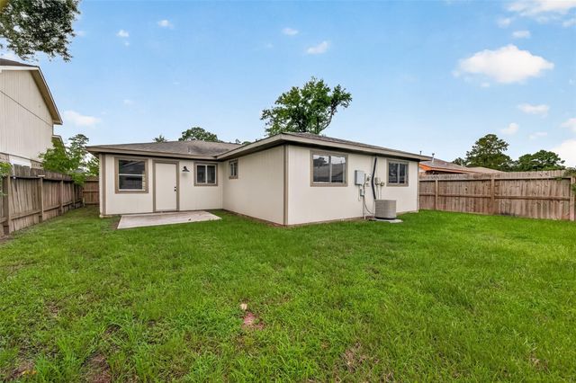 8630 Valley Meadow Drive, Houston, TX 77078