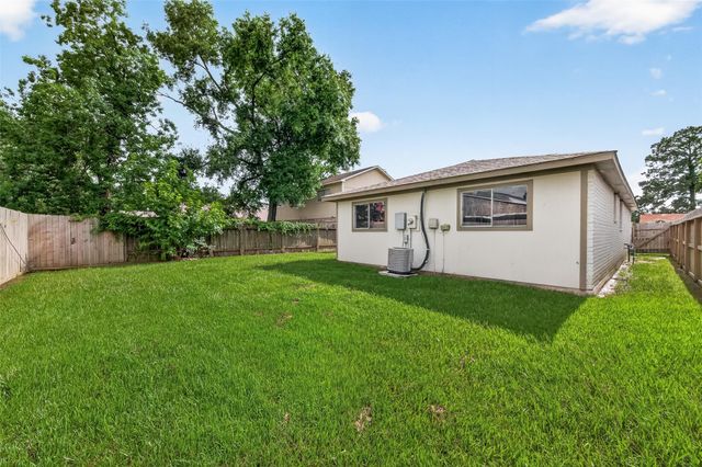 8630 Valley Meadow Drive, Houston, TX 77078