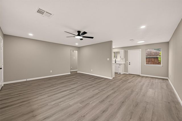 8630 Valley Meadow Drive, Houston, TX 77078