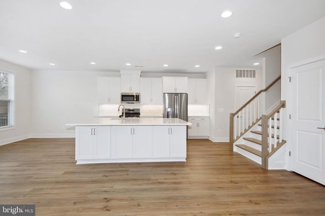 120 CHOKE CHERRY COURT, Lake Frederick, VA 22630