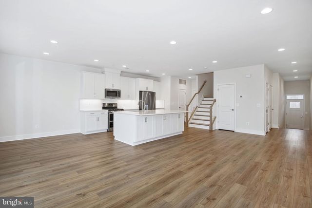 120 CHOKE CHERRY COURT, Lake Frederick, VA 22630