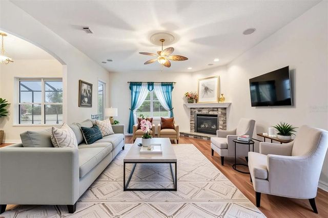 117 CAMELOT RIDGE DRIVE, Brandon, FL 33511