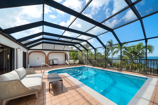 111 Windy Point Circle, Marathon, FL 33050