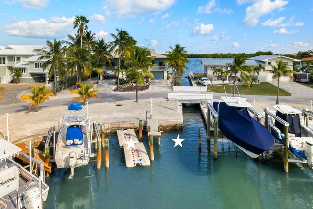 111 Windy Point Circle, Marathon, FL 33050