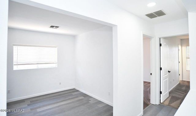 7740 W Oak Stream Road, Tucson, AZ 85743