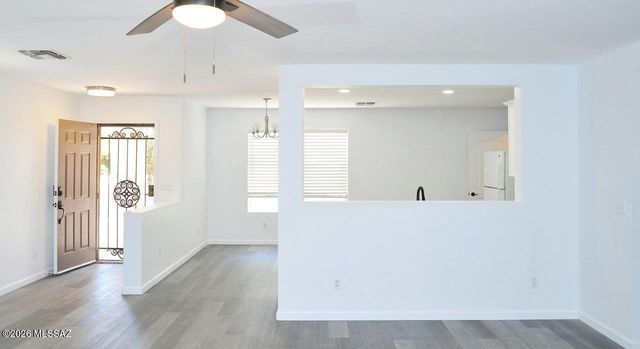 7740 W Oak Stream Road, Tucson, AZ 85743