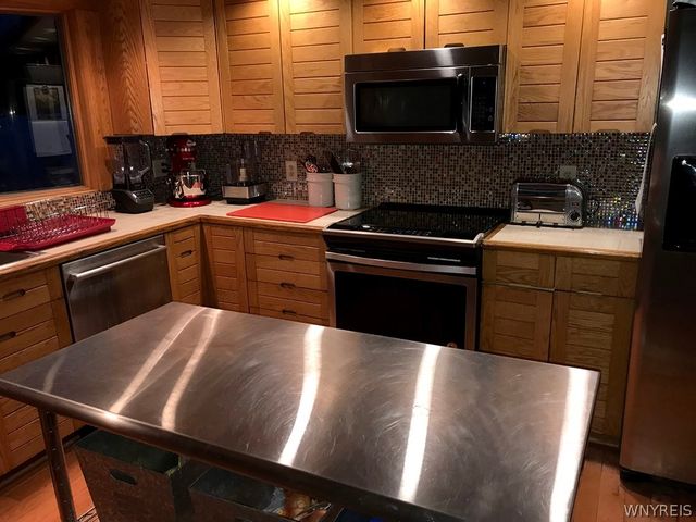 7132 Taylor Road, Boston, NY 14075
