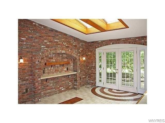 7132 Taylor Road, Boston, NY 14075