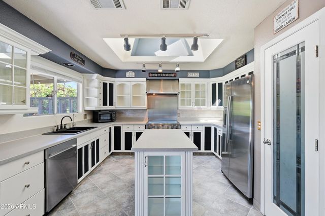 12442 N 86TH Lane, Peoria, AZ 85381