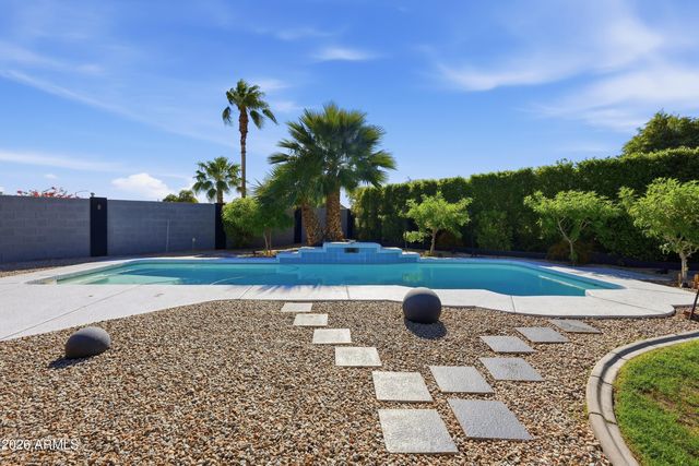 12442 N 86TH Lane, Peoria, AZ 85381