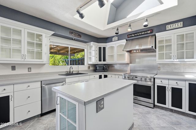 12442 N 86TH Lane, Peoria, AZ 85381